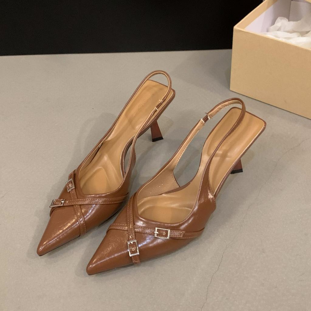 Nische Französisch schwarze High Heels Tasche Kopf Sandalen Damenschuhe 2025 neu Sommer Temperament Society Lady spitz zulaufende einzelne Schuhe