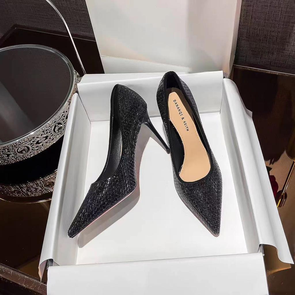 Mode Bankett Damen Schuhe dünner Absatz flacher Ausschnitt spitze Zehenpartie sexy dünn Strass farbiger Diamant hoher Absatz Vier-Jahreszeiten-Schuhe