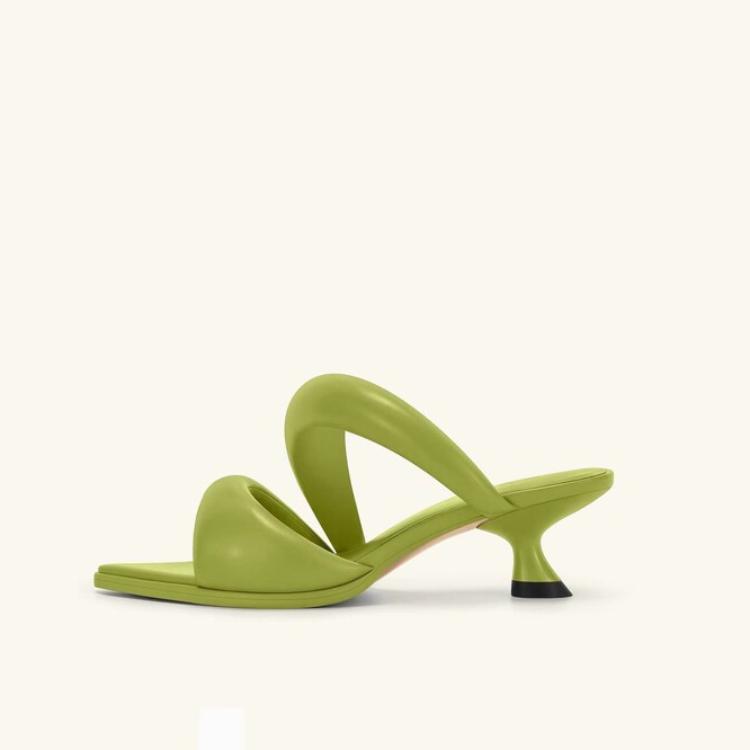 

Модний бренд Каблук-кошеня Гострий Носок Модний показ На вулиці Босоніжки на високих підборах Літні Жіночі Сексуальні Для Вечірки Зібрання Для Подорожей Сандалі Розмір 34-43 38