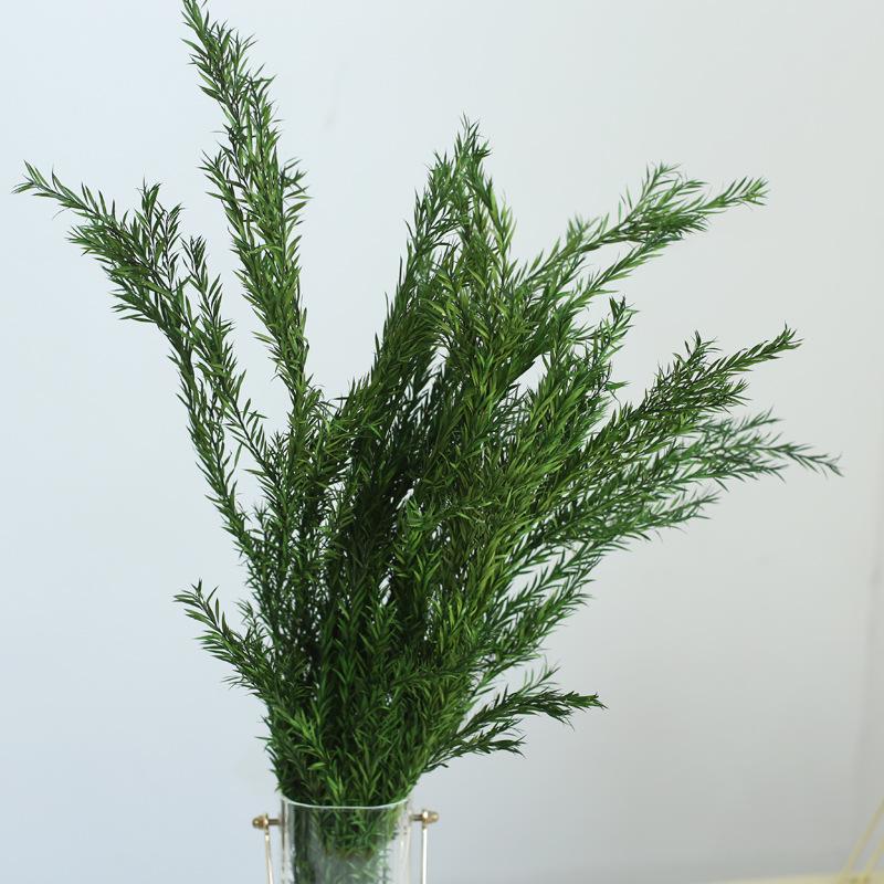 Yunnan Dried & Immortal Flowers Bouquet: Baby's Breath, Roses, Forget-Me-Nots for Home & Homestay Decor