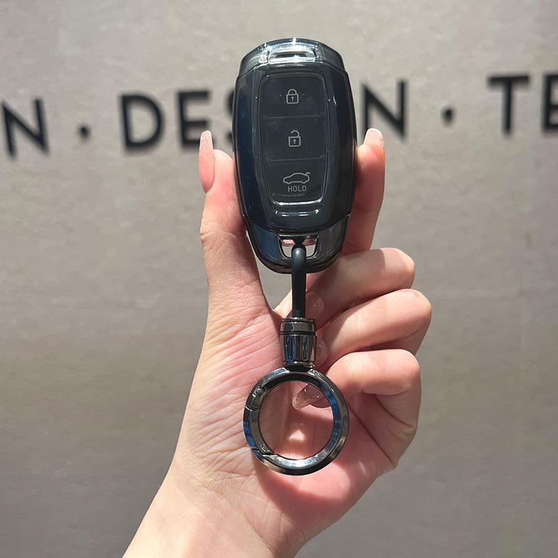 Modern Transparent Black Key Case for Elantra, Fiesta, ix35, Mingtu, Sonata, Santafe, Custo, and Tucson