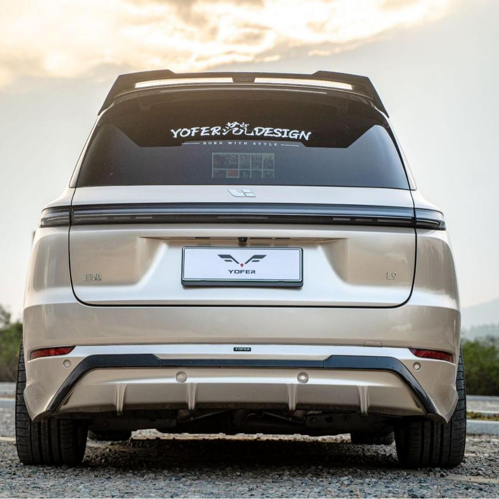 Compatible with Li Auto L9: YOFER body kit including front bumper, side skirts, rear wing, rear lip, rear bumper, corner protectors, front splitter.