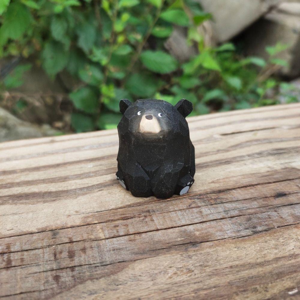 Solid Wood Wooden Bear Figurines Hand Carved Mini Bear Statue Creative Polar Bear Ornament Outdoor