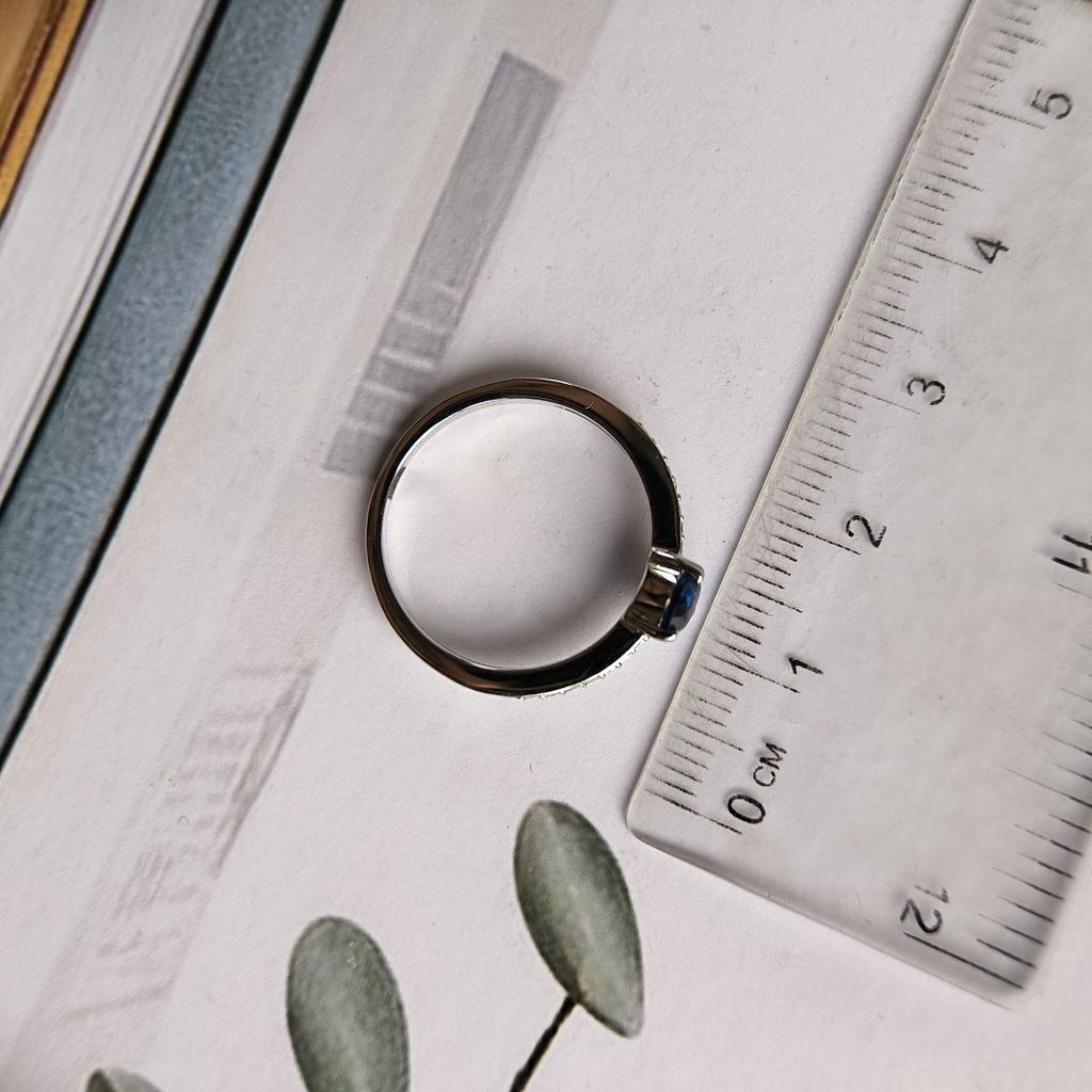 Серебряное кольцо с сапфиром nano 0.536ct, вес изделия 1,9 гр (2189053)