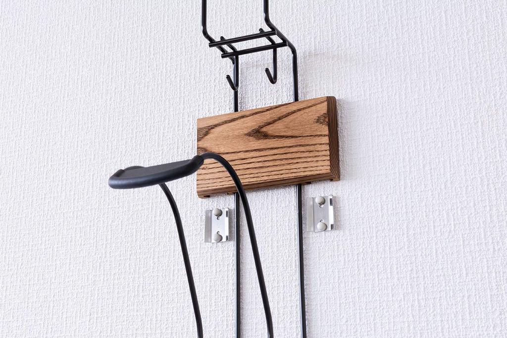 Oaks RENO Helmet Hanger for Drywall Installs Features Discreet Installation Includes Key Hook and Glove Holder Holder, Wall-Mounted (2-Piece Set),
