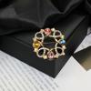 Retro Flower Pearl & Diamond Alloy Brooch Pin