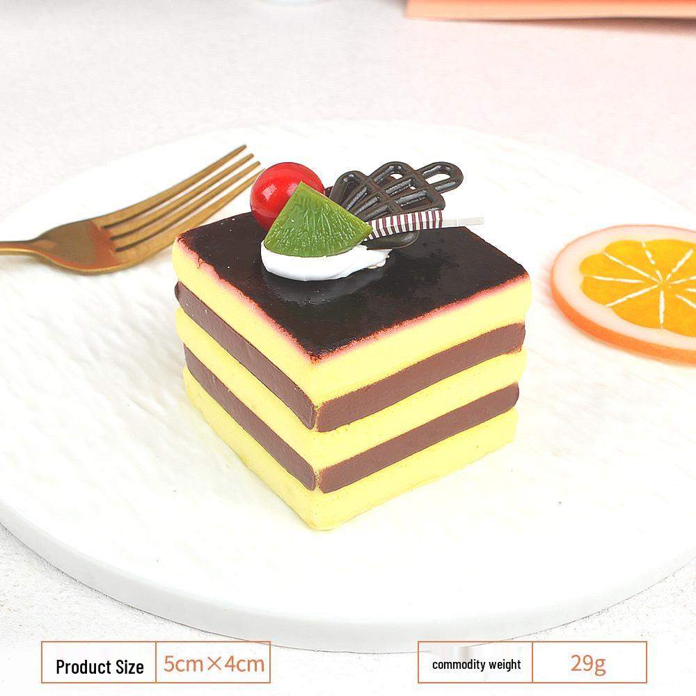 Simulated Cake Model Fridge Magnet: Soft PU Fake Cream with Fruit Display