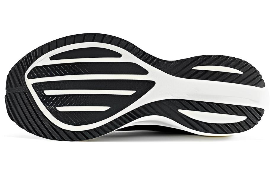 Saucony Triumph 20 Wide 'Black White'