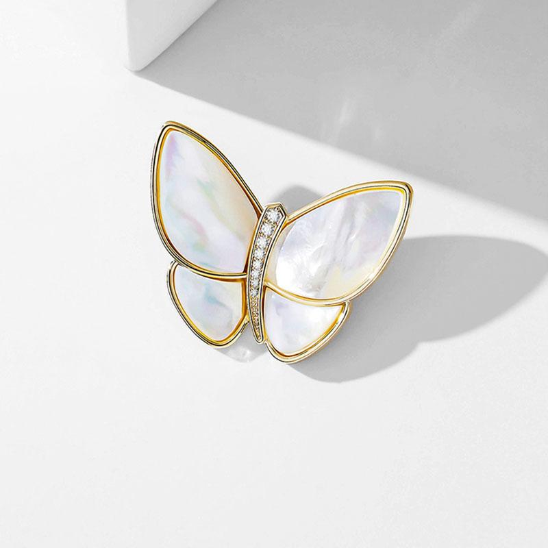 

Натуральная ракушка бабочка брошь высокого класса женская изысканная булавка высокого класса чувство модный темперамент грудь цветок белый