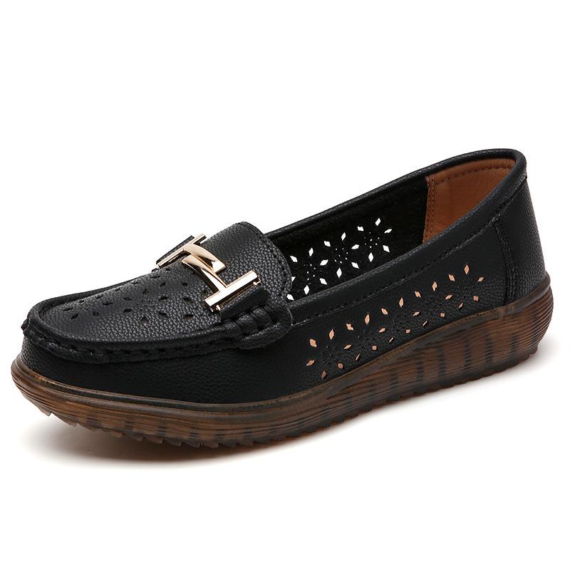 

Middle-aged flat-soled single shoes, new leather hollowed-out mother shoes, non-slip soft-soled Doudou shoes, four-season lazy shoes 41
