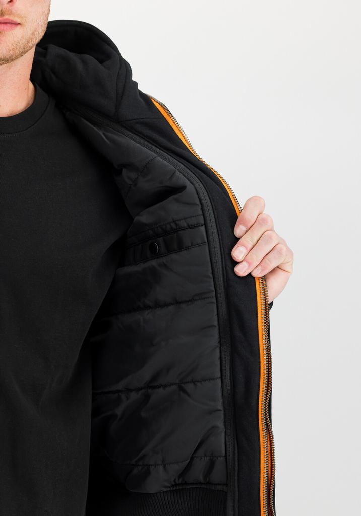 Зимняя куртка Alpha Industries MA-1 D-Tec SE (133104) black/lime