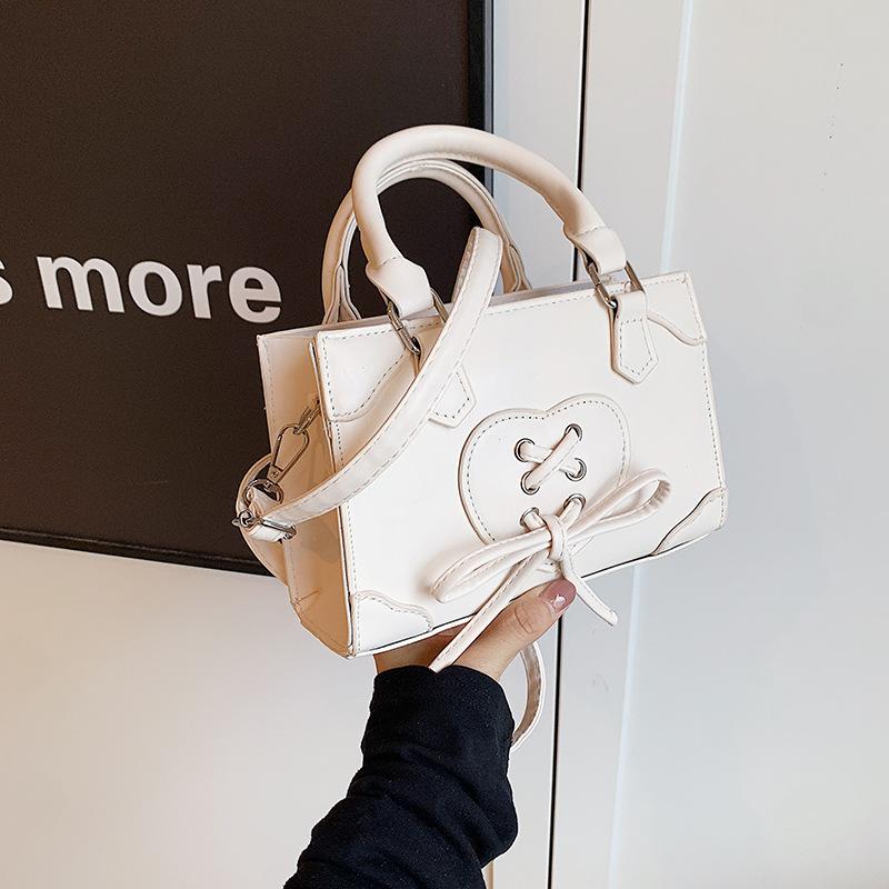 Einfache Umhängetasche mit einem Schultergurt Modische lässige Handtasche Tasche Neue Sommer Einfache lässige quadratische Tasche