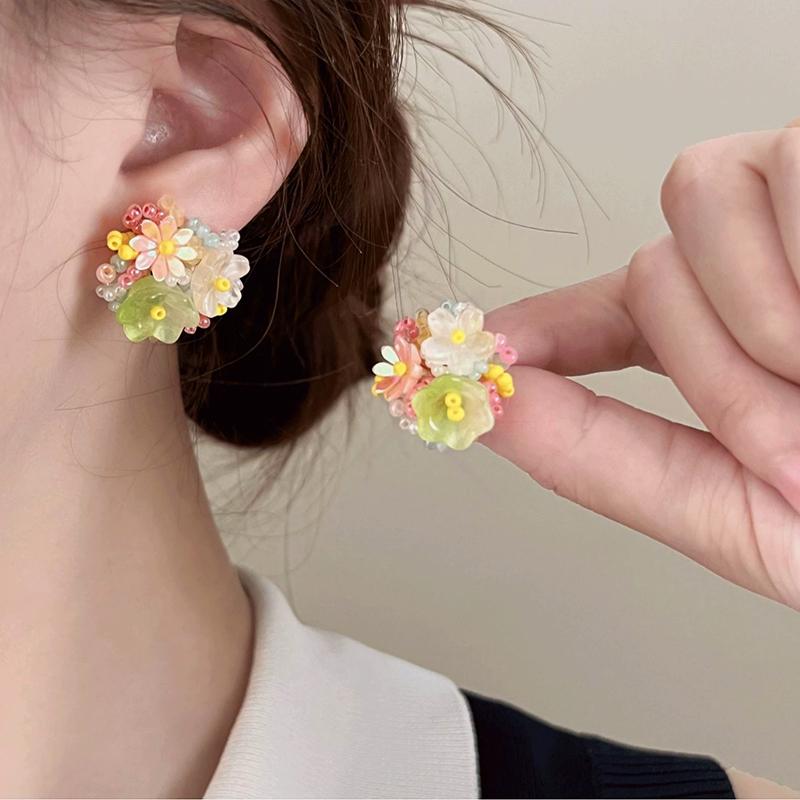 New Exquisite Colorful Flower Round Earrings for Women Romantic Beads Flower Earrings Sweet Fashion Ear Jewelry Accessories