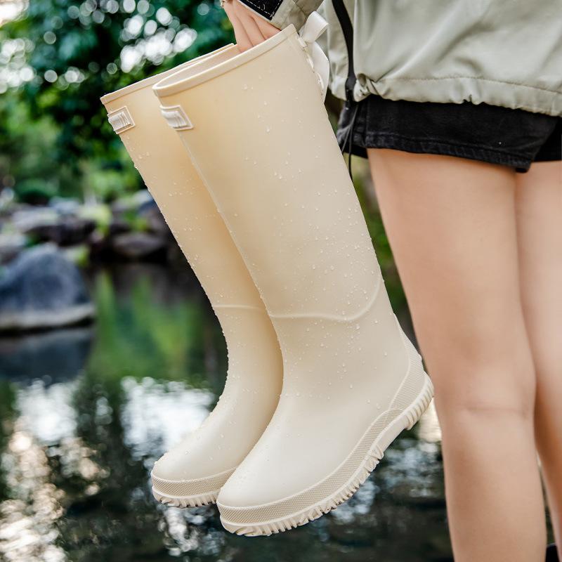 

Новые модные женские хлопковые дождевики, простые, средние и высокие, женские туфли, водонепроницаемые и нескользящие, рабочие резиновые туфли для дождливого дня 41