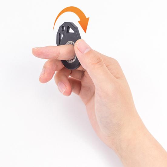 Portachiavi Spinner da Dita per Impieghi Gravosi Sollievo da Stress Ansia Portatile da Viaggio Bambini Adolescenti Adulti EDC Mini Anello in Metallo Giocattolo Rotante Regalo di Compleanno