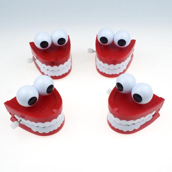 Clockwork Toy Creative Shape Big Eyes Jumping Denture Educational Mechanical Toy Halloween Prank Decoration Gift