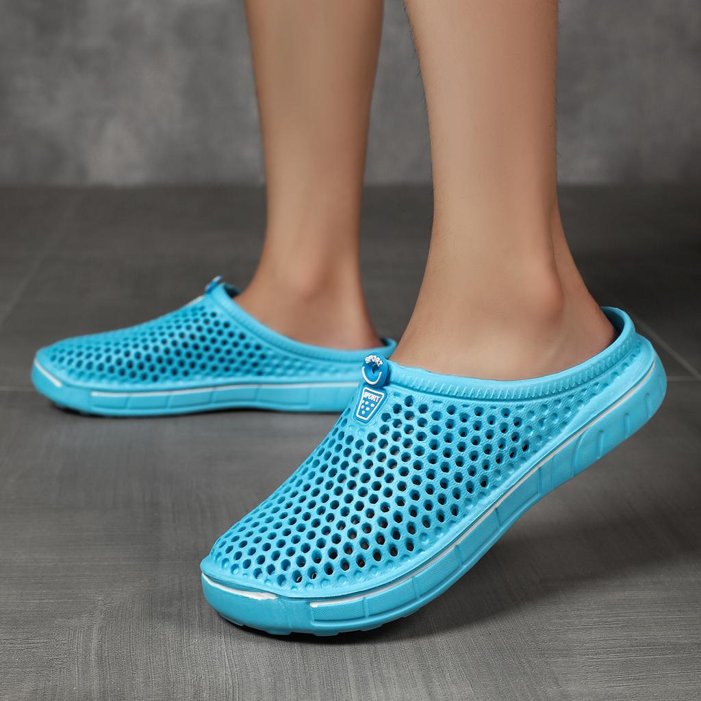 Comfortable Men Pool Sandals Summer Outdoor Beach Shoes Men Slip on Garden Clogs Casual Water Shower Slippers Unisex
