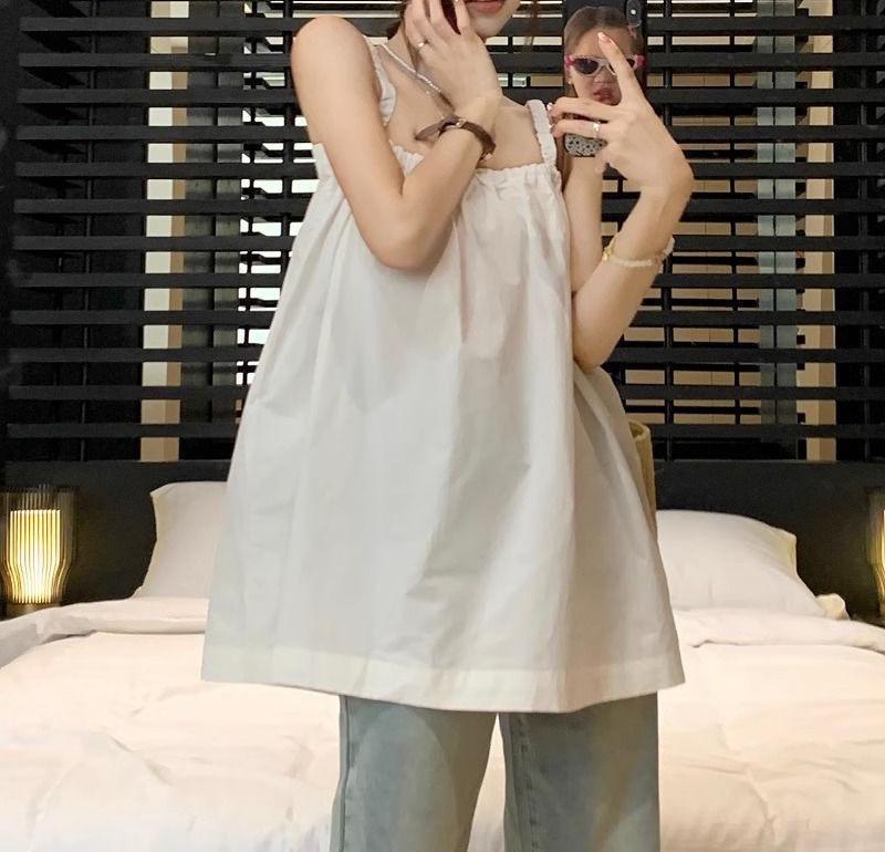 Summer Women's Black Sleeveless Backless Lace-Up Top, Loose Fit, Versatile Holiday Style