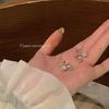 Sweet and cool girl~ Light luxury high-end butterfly earrings New year's trendy cold wind sweet stud earrings and ear jewelry