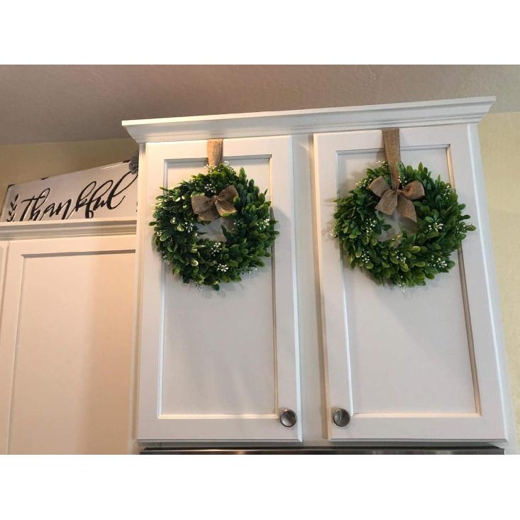 LSKYTOP 2 Pcs Boxwood Wreath with Artificial Wreath Green Leaves Door Wall Window Decoration,11Inch/PC