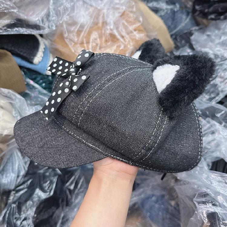 Japanese Beret Hat with Chain Belt for Female Girl  Newsboys Hat Chauffeur Hat Punk Outdoor Hiphop Dance Hat