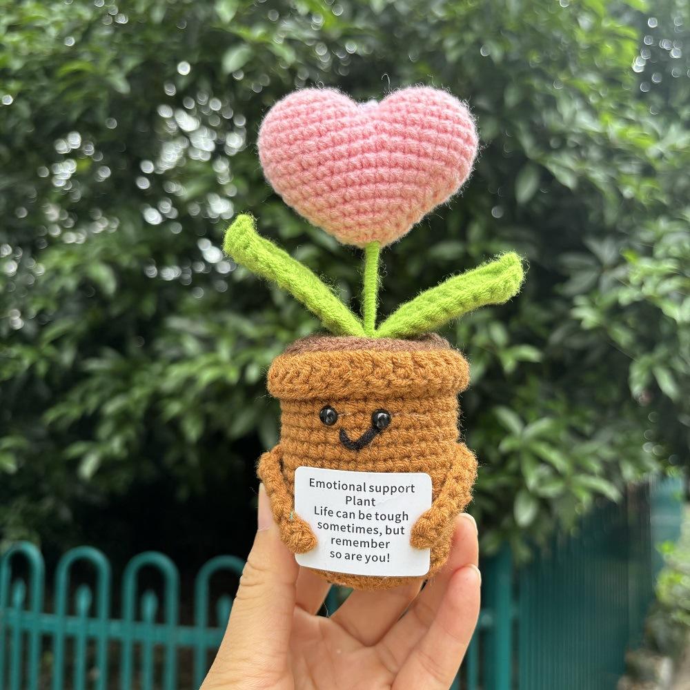 Crochet EnergyHeart Flower Hand-woven Dolls Home Room Decoration Hug Pocket Knitting Doll Positive Card Desktop Ornament Gifts