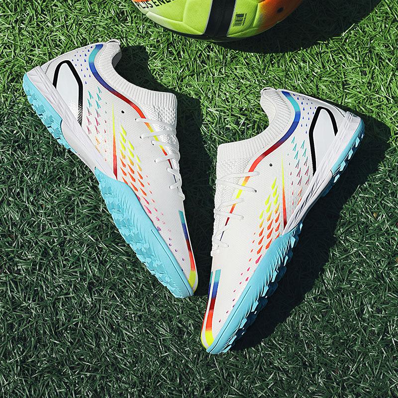 

Новые шипованные футбольные бутсы Jinjiang спортивная обувь молодежная тренировочная обувь студенческая искусственная трава 45