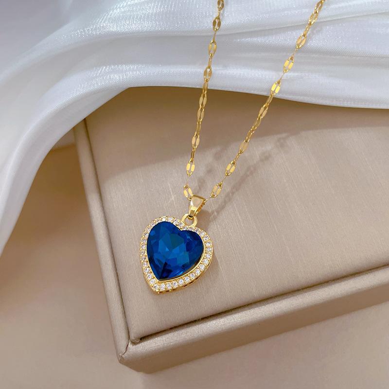 Women's 316L Stainless Steel Heart-Shaped Pendant Necklace with Big Blue Zircon Fashion Clavicle Chain Zircon Gift for Girls