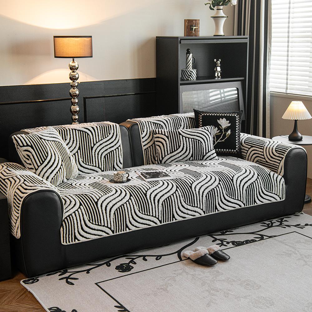 Thickened Plush Sofa Cover Cloth Towel Light Luxury Anti Slip Autumn And Winter Style Sofa Cushion Minimalist And Versatile