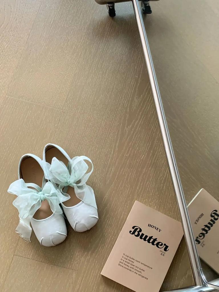 Retro Square Head Mary Jane Shoes Women's French Elegant Silk Lace Slip-On Chunky Heel Evening Shoes Summer Season Low Heel