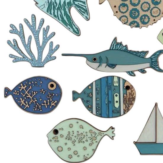 10 Pcs Wood Nautical Wall Decor Rustic Beach Theme Fish Starfish Sailboat Coral Wall Art Coastal Ocean Hanging Sculpture for Living Room Bedroom
