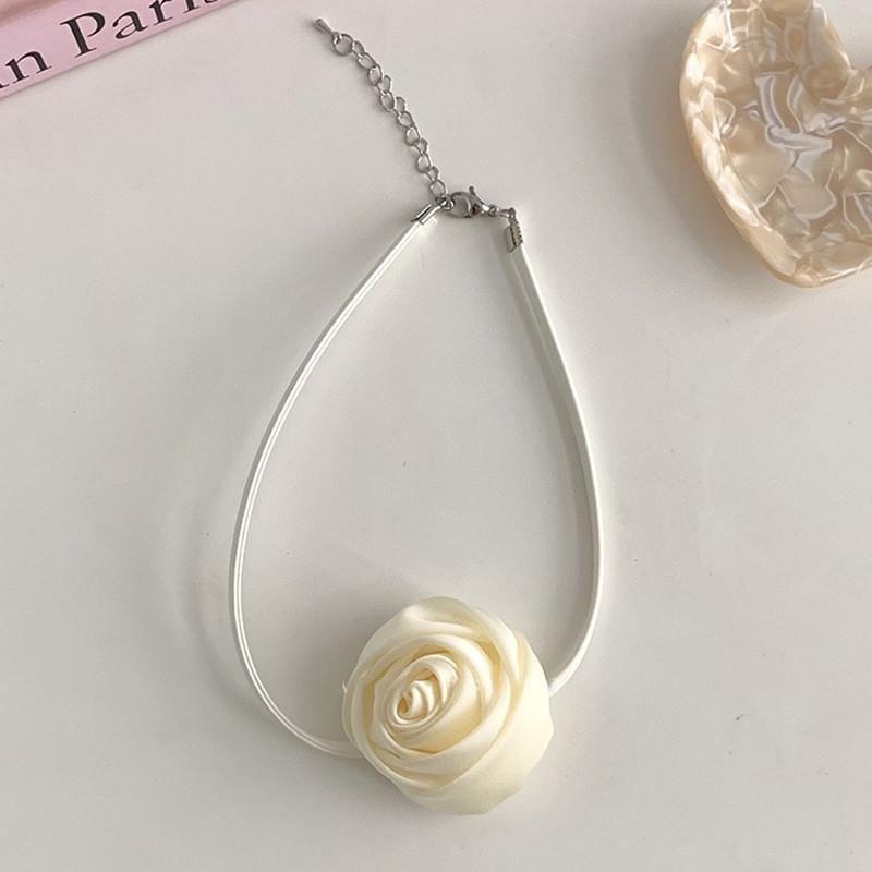 French Vintage Rose Necklace Stylish Lace-Up Temperament Sweet Necklace Suitable For Women To Wear Dating