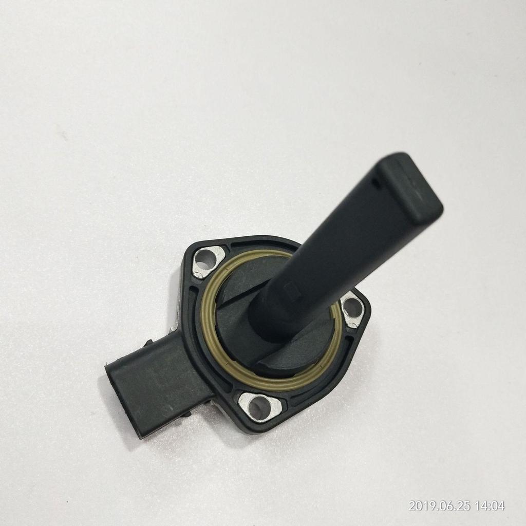 Car Engine Oil Level Sensor for BMW E36 E38 E46