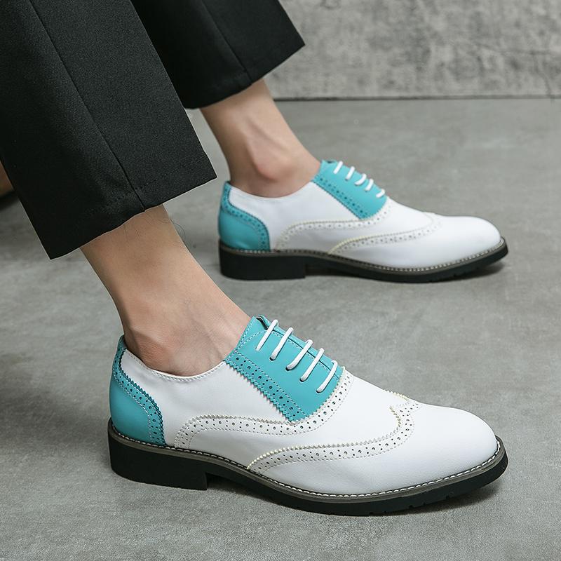 Fashion New Retro Pointed Two-Tone Patchwork Brogue Flats Oxford Shoes Men Casual Loafers Formal Dress Footwear Sapatos Tenis Masculino