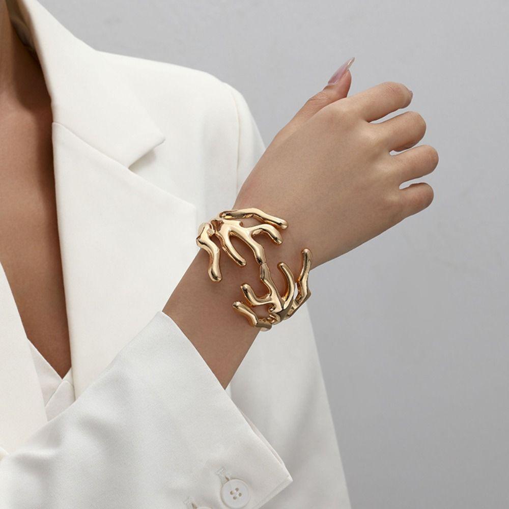 Europe American Style Branch Cuff Bangles Hyperbole Exaggerated Bracelet  Decoration