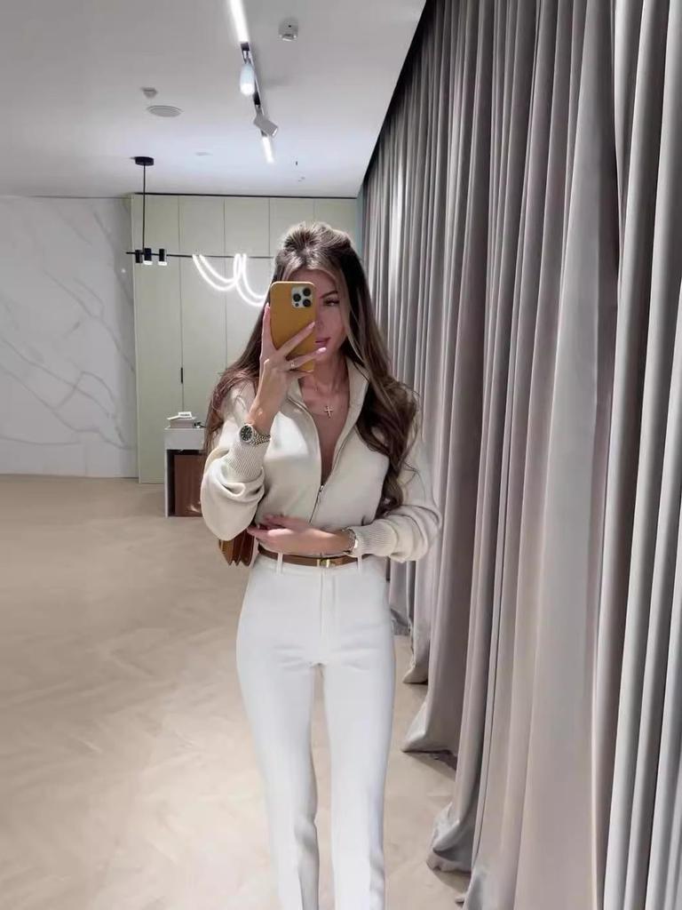 Top Curto Versátil Feminino Cor Sólida Costura Slim-Fit Outono 2024