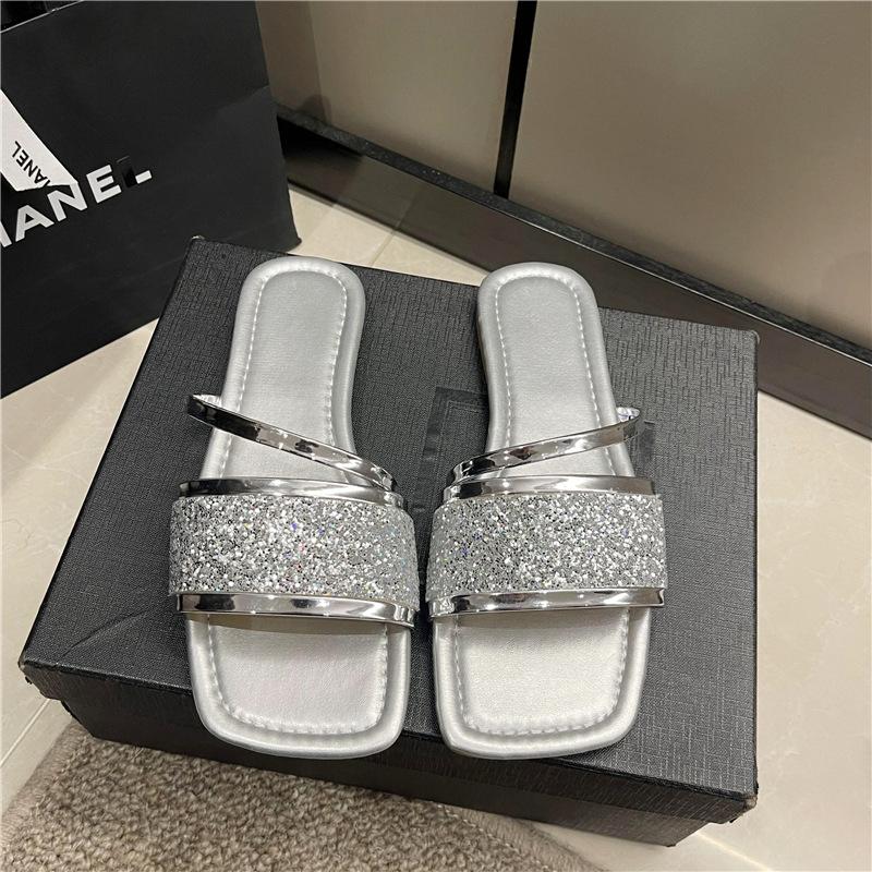 

инс трендовая корейская версия модных шлепанцев на плоской подошве, крутые женские летние новые с открытым носком, удобные, повседневные, универсальные, шлепанцы на один палец 40 серебряный
