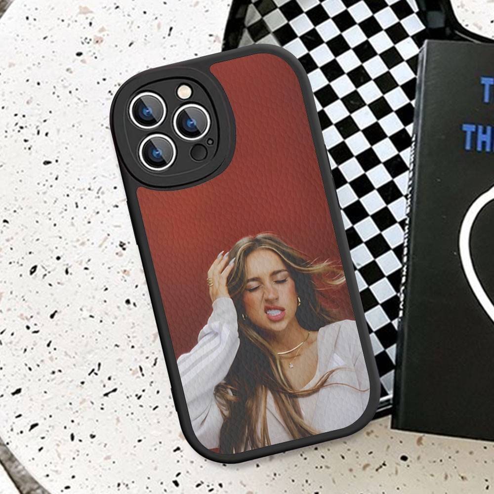 Canadian Female T-Tate Singer M-McRae Leather Phone Case For IPhone 16 16e 15 14 13 12 11 Pro Max Plus Mini Cover