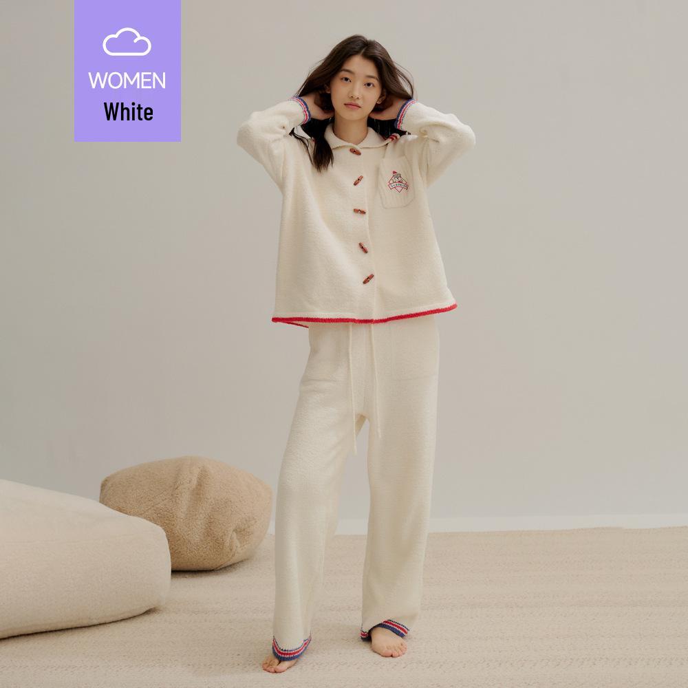 

Женская уютная велюровая пижама - Свободный крой, Дизайн с мультяшной рождественской елкой, Идеально подходит для осени/зимы. One Size