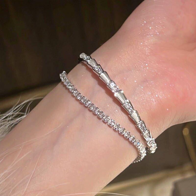 Silver Adjustable Mother-of-Pearl Snake Bone Bracelet with Diamond Texture and Zircon, Luxurious Open Design