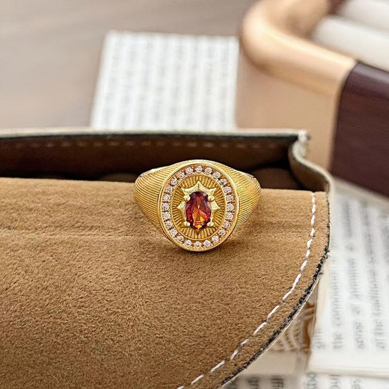 Medieval Vintage Lace Red Zir*****Pen Ring Women'S Niche High-End Light Luxury Index Finger Ring