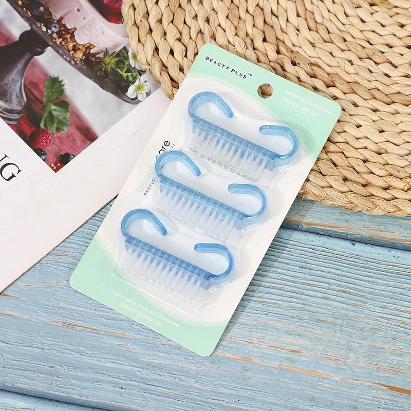 

Portable Plastic Nail Art Cleaning Brush - Compact Dust and Household Horn Brush Blue