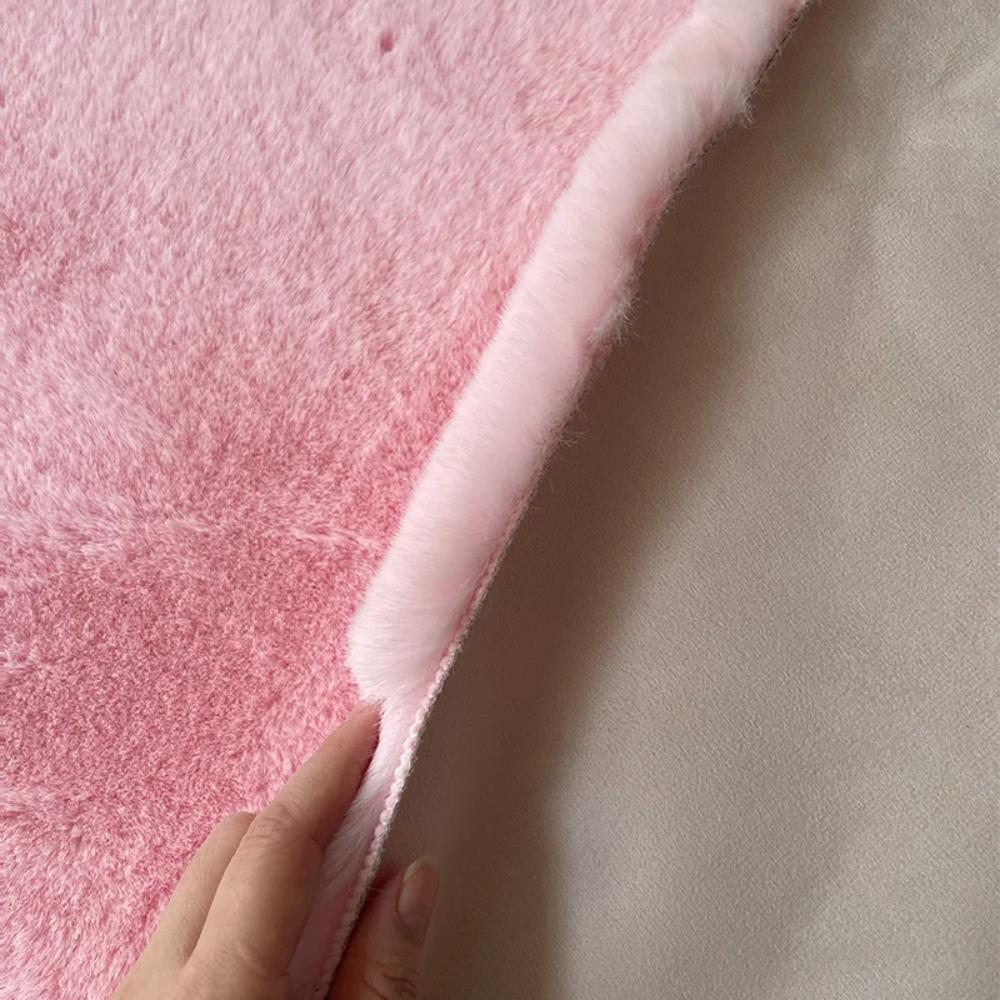 Irregular Plush Rug Non Slip Faux Fluffy Rug Washable Long Hair Carpet  Bedroom