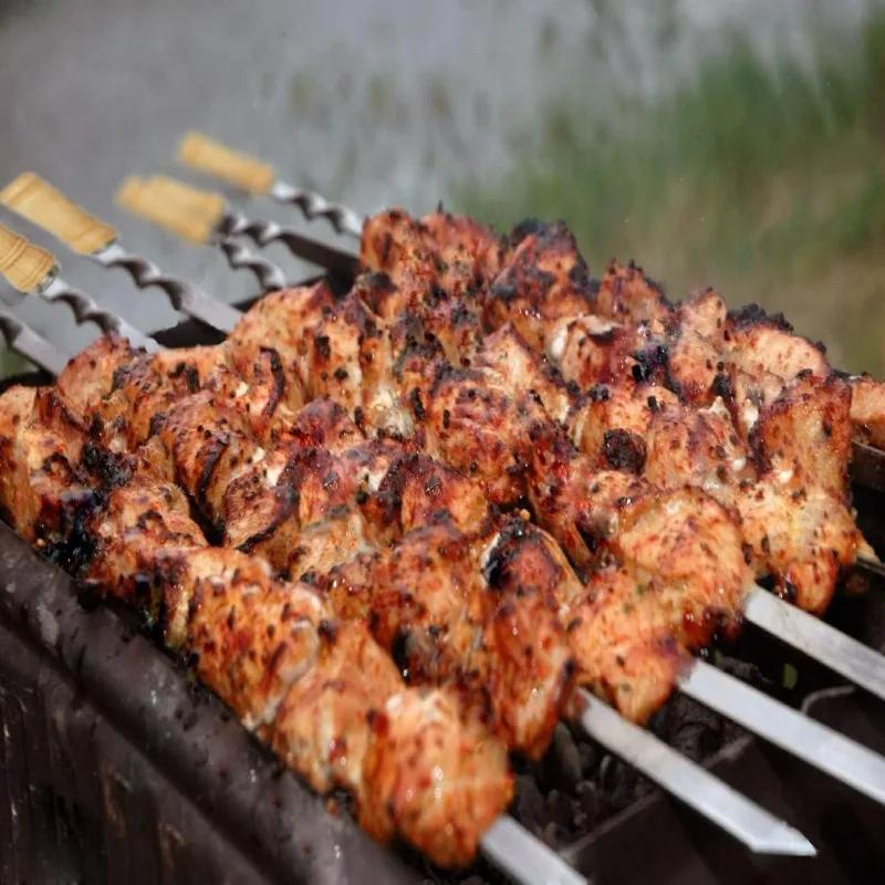30PCS Barbecue Flat Stick Steel Brazier Wooden Handle Big Flat Stick Outdoor Barbecue Tools Stainless Steel Barbecue Stick