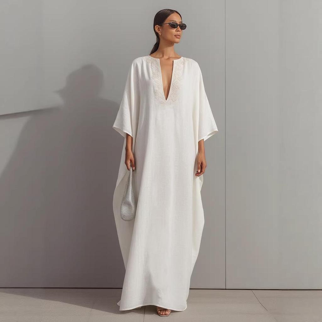 European and American V-Neck Loose Long Robe: Elegant Women's Kaftan Dress with New Style Print