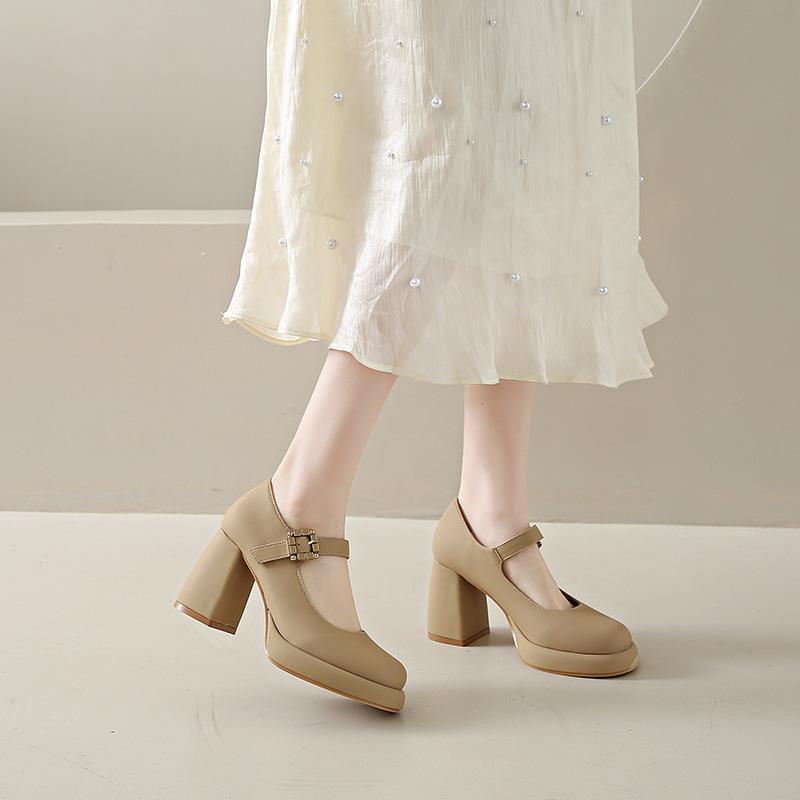 Fashion size 43 high heels single shoes women's new fairy style large size women's leather surface single shoes large size high heels