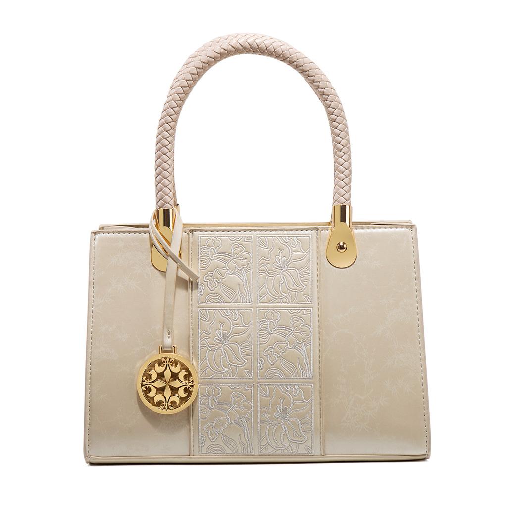 Mother's Day Gift: Embroidered New Chinese-style Large-capacity Handbag for Women, Elegant and High-end Crossbody Bag for Mothers