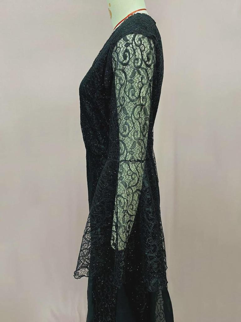 Elegant Black Fishtail Lace Evening Dress - 2025 Summer Collection