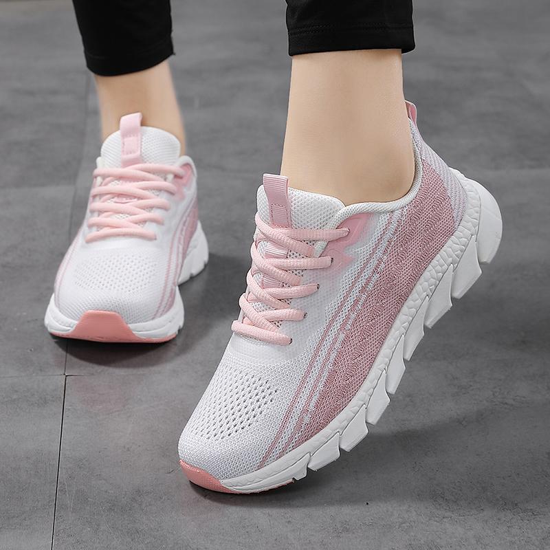 Spring Sports Shoes Running Shoes Mesh Lightweight Travel Shoes Student Soft-soled Casual Shoes