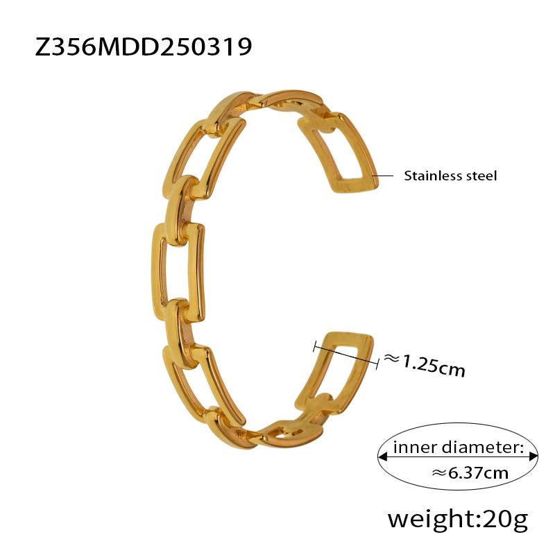 

Геометрический браслет с полой цепочкой, покрытый золотом 18 карат
